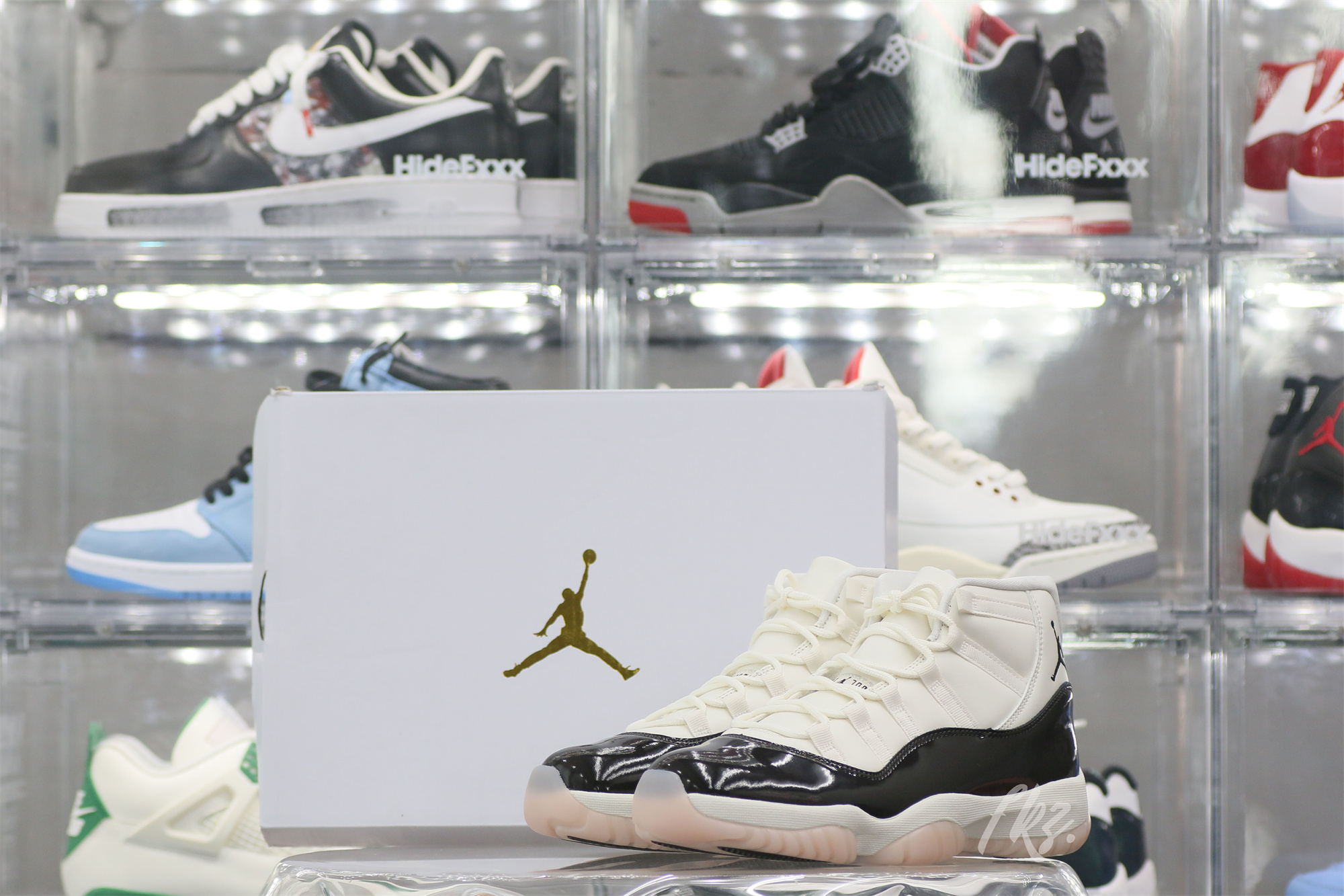 Air Jordan 11 “Neapolitan”（WMNS） (Ln5 A1 Batch)