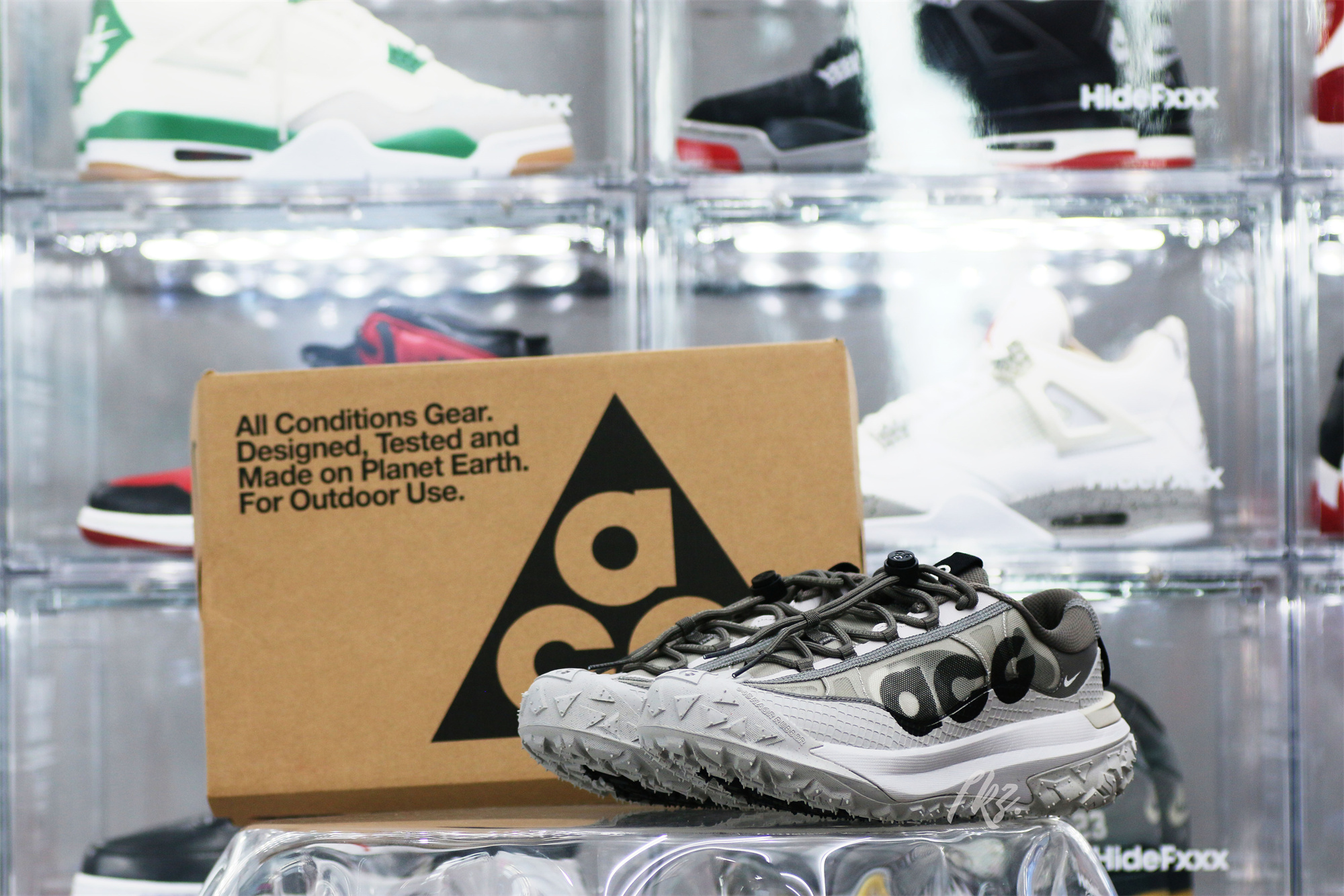 Nike ACG Mountain Fly 2 Low Light Iron Ore