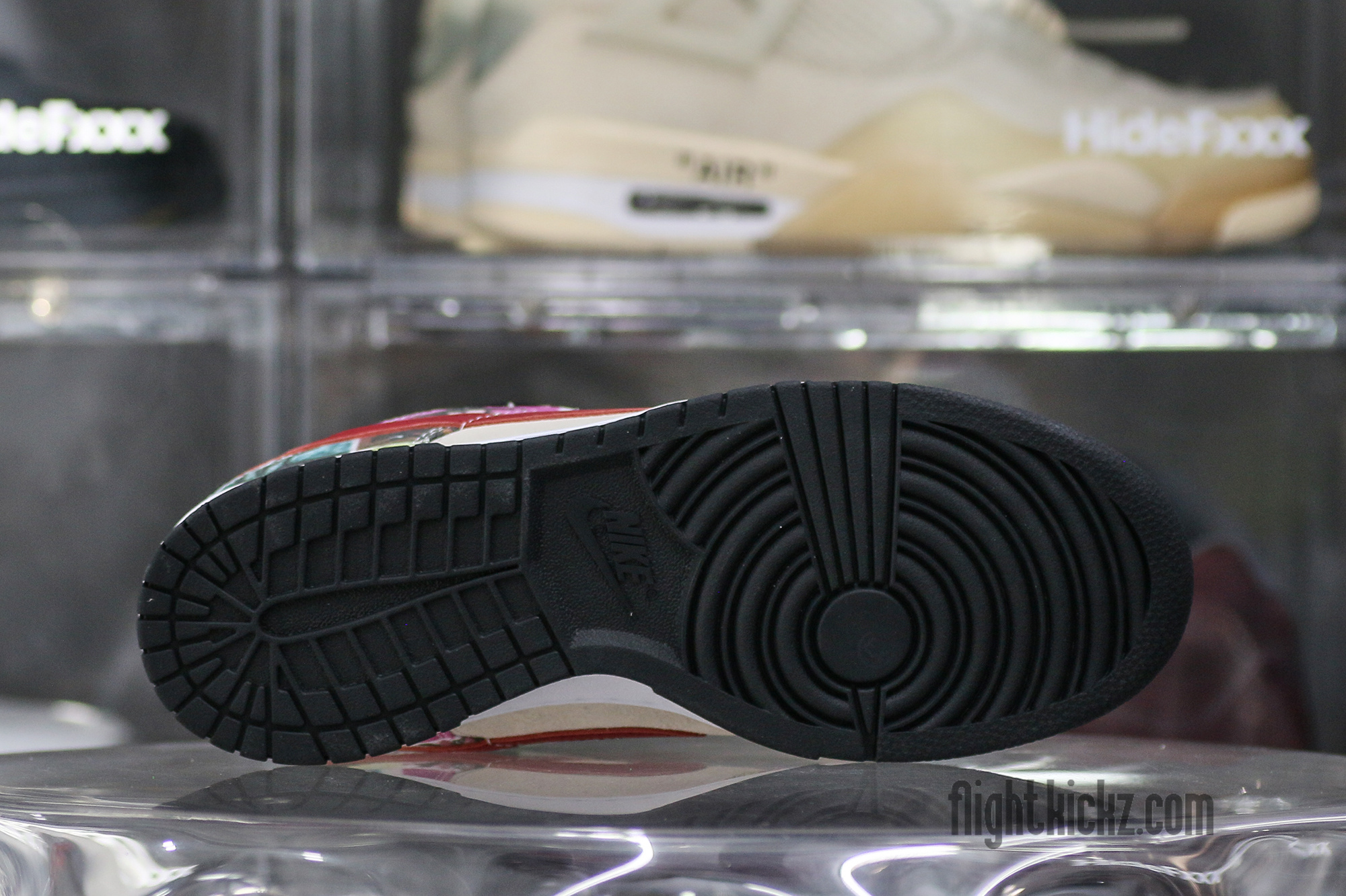 Nike SB Dunk Low Paris