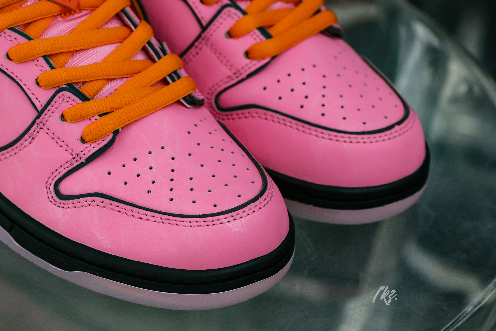 The Powerpuff Girls x Nike SB Dunk Low Blossom