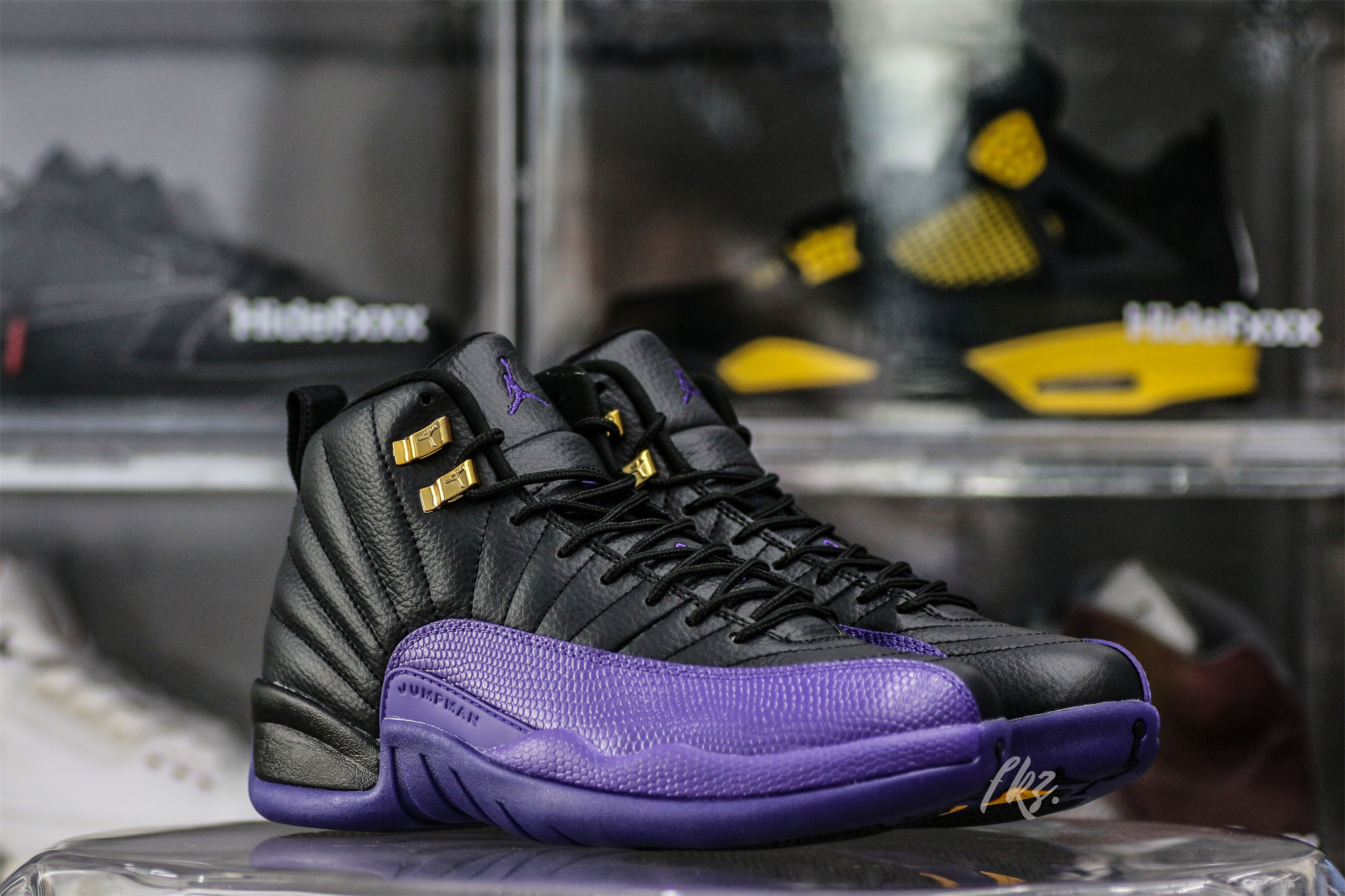 Air Jordan 12 Retro “Field Purple” 2023