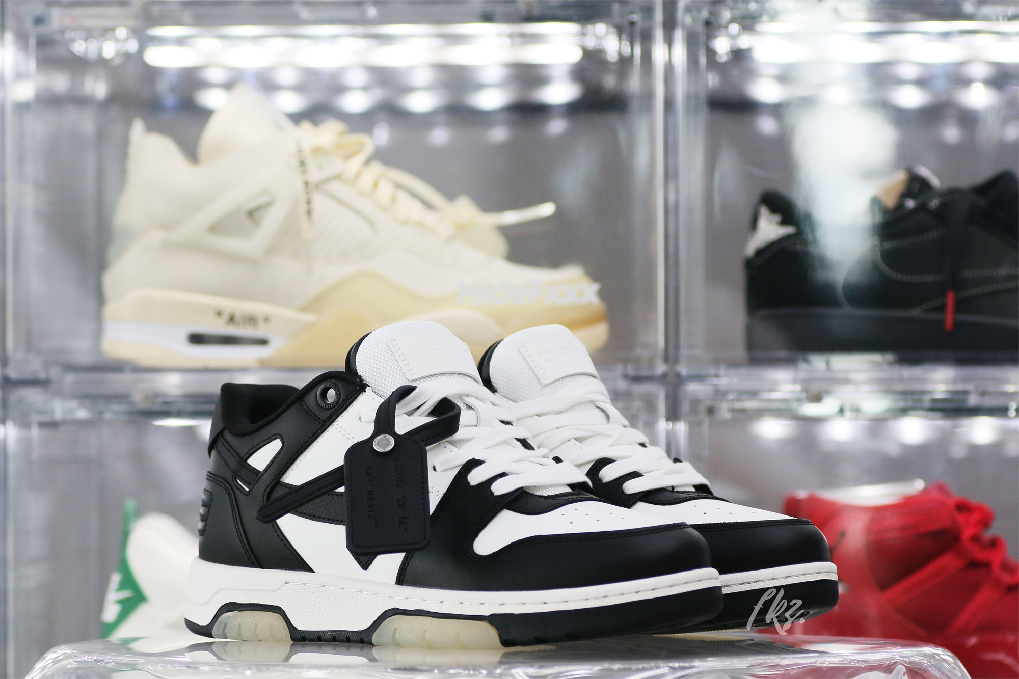 OFF-WHITE Black & White Out Of Office Sneakers