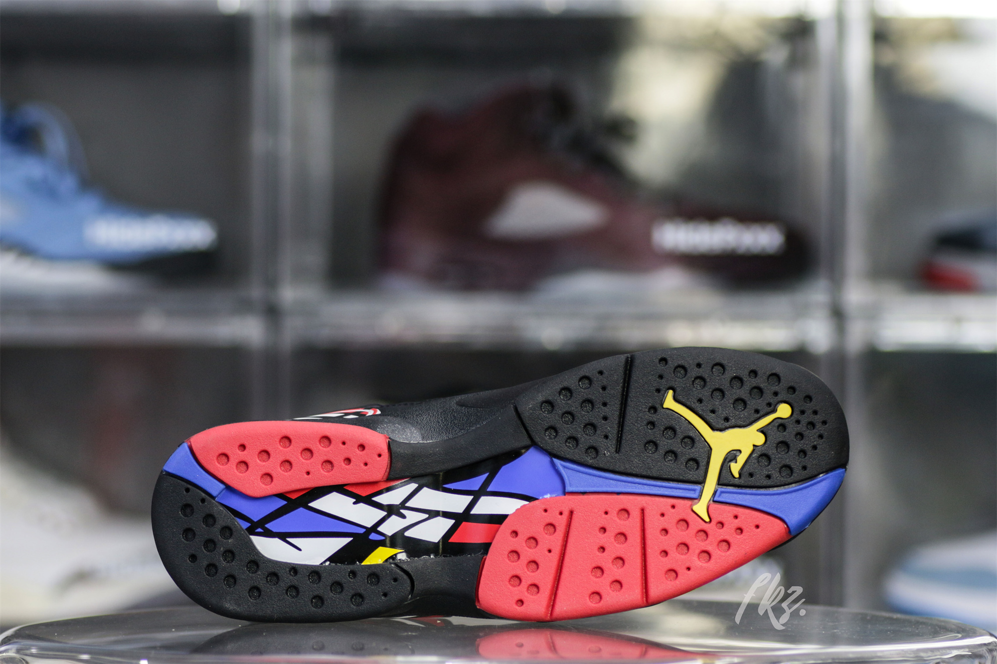 Air Jordan 8 Playoffs 2023