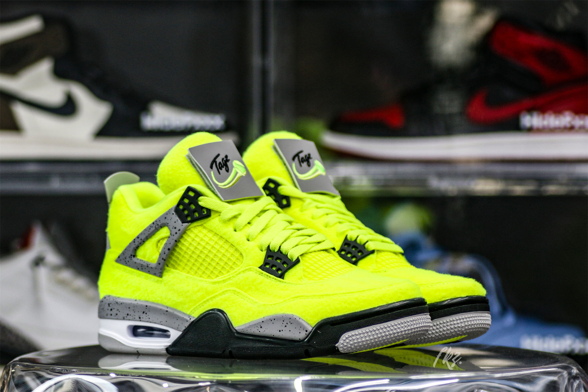 Air Jordan 4 “Tennis Ball” Custom Atomic Green/Black