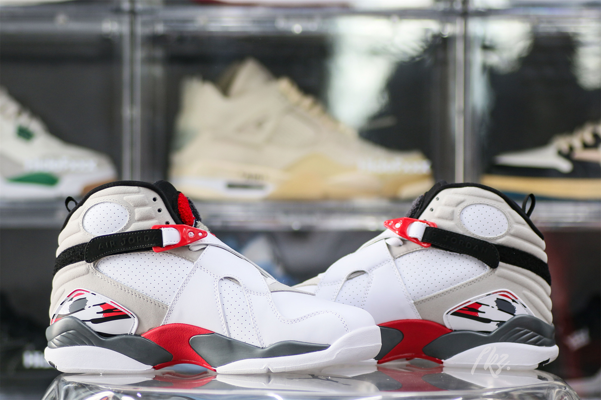 Air Jordan 8 Retro ‘Bugs Bunny’ 2013