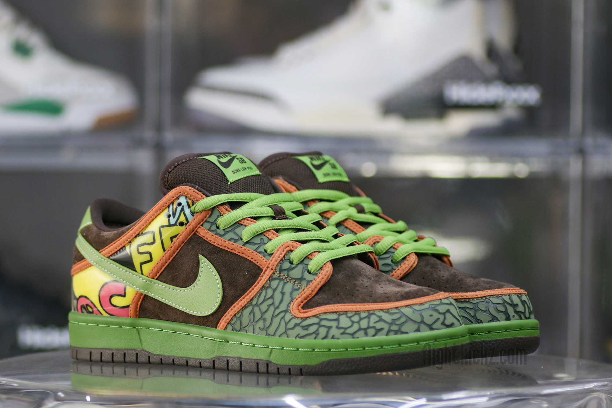 Nike SB Dunk Low De La Soul (2015)