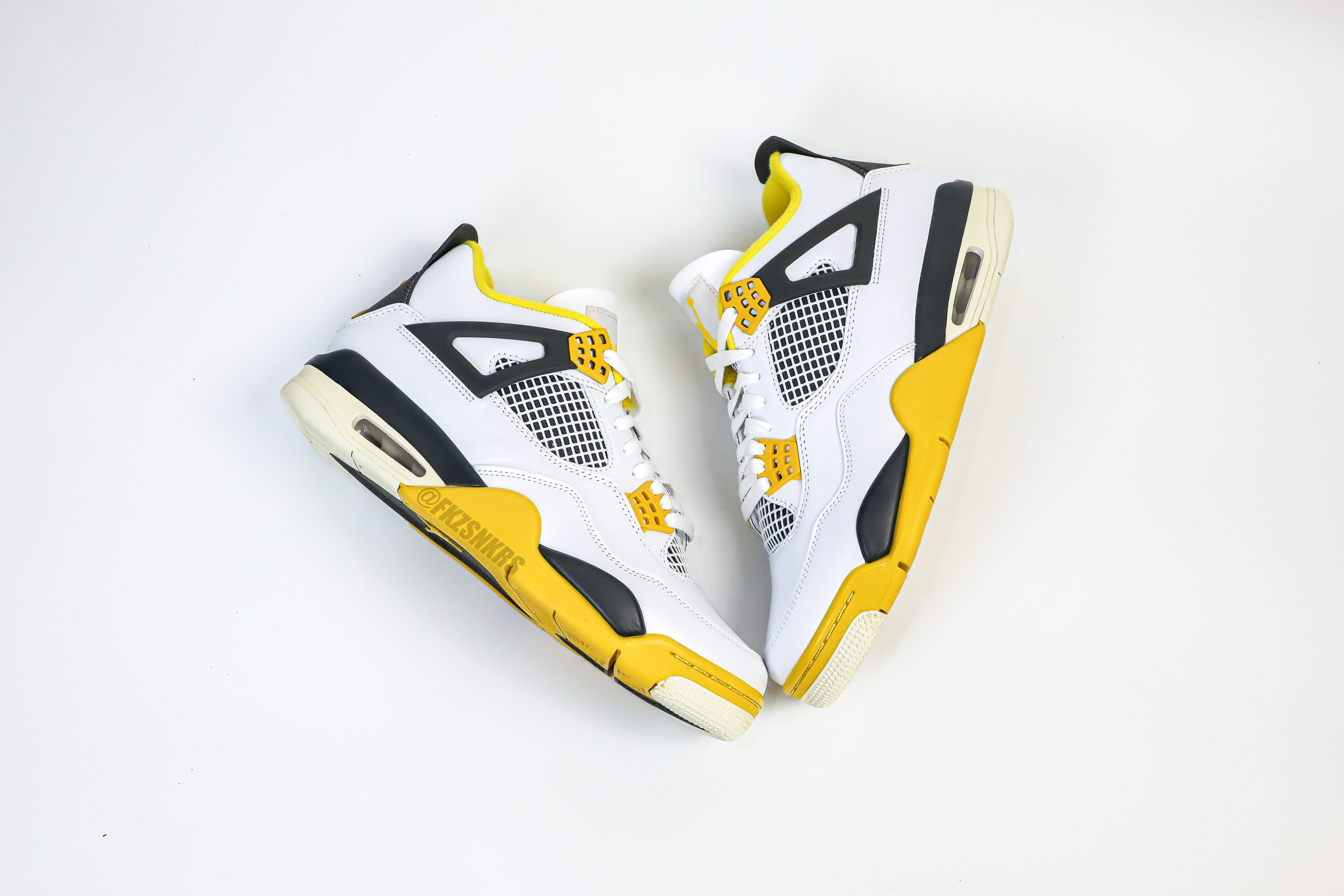 Air Jordan 4 “Vivid Sulfur” 2024 (Ln5 A1)