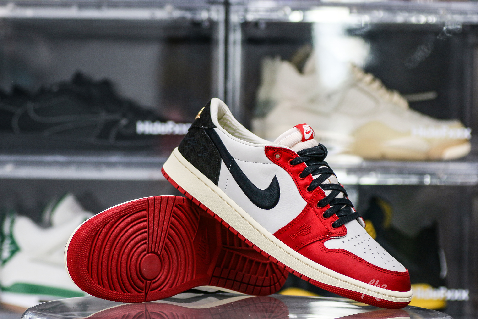 Trophy Room X Air Jordan 1 Retro Low OG SP Away 2024（LN5 A1 Batch）