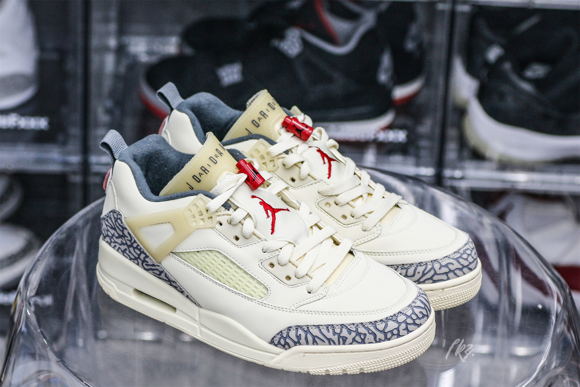 Air Jordan Spizike Low Coconut Milk