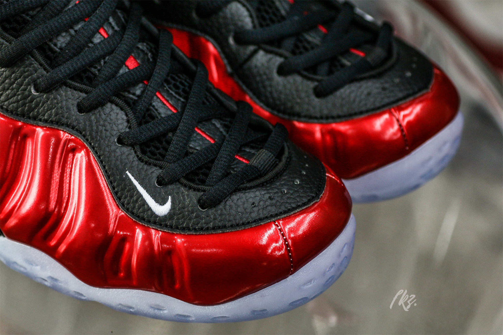 Nike Air Foamposite One Metallic Red (2023)