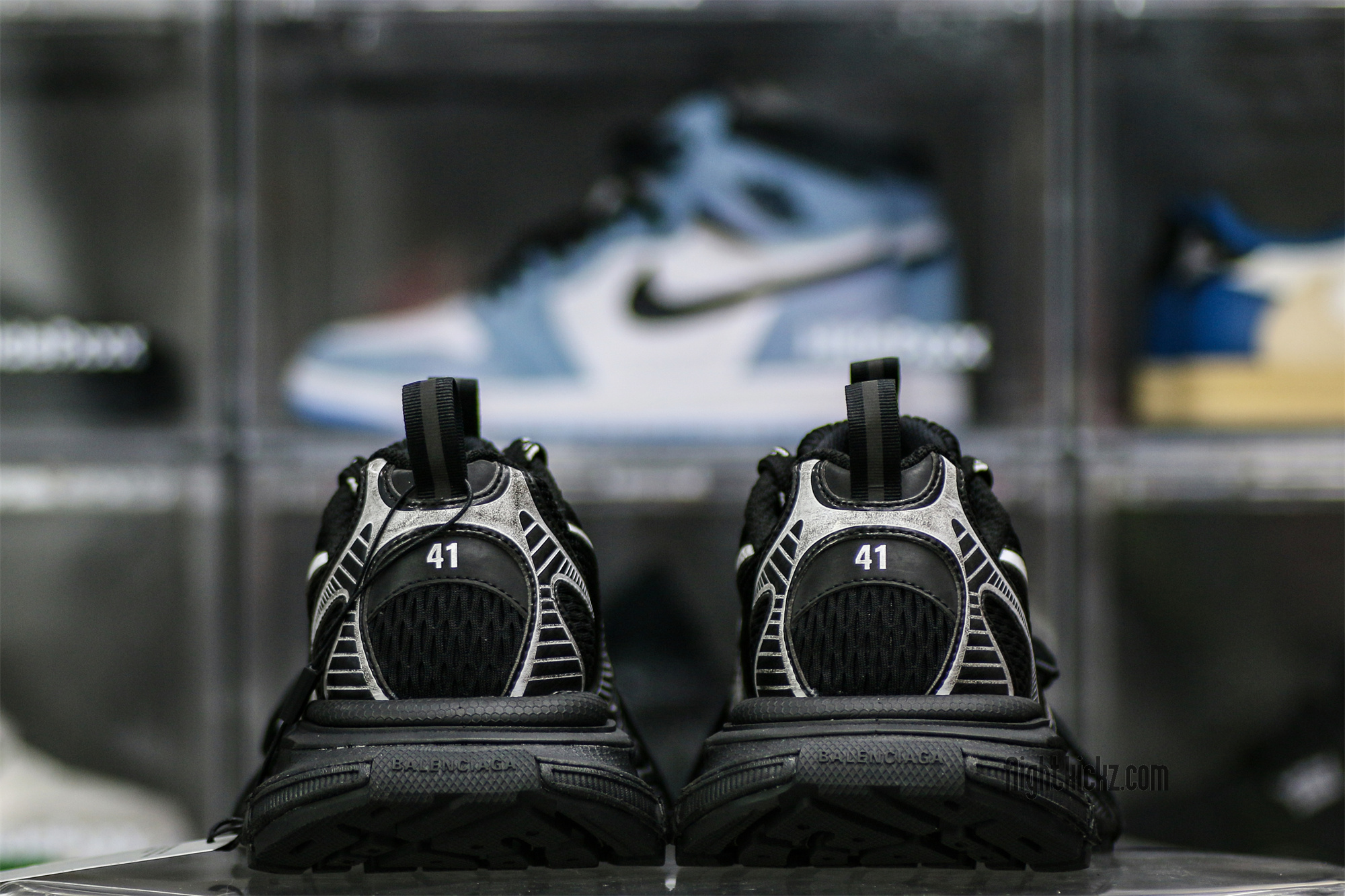 B@lenciag* 3XL Ski Sneaker in Black and white