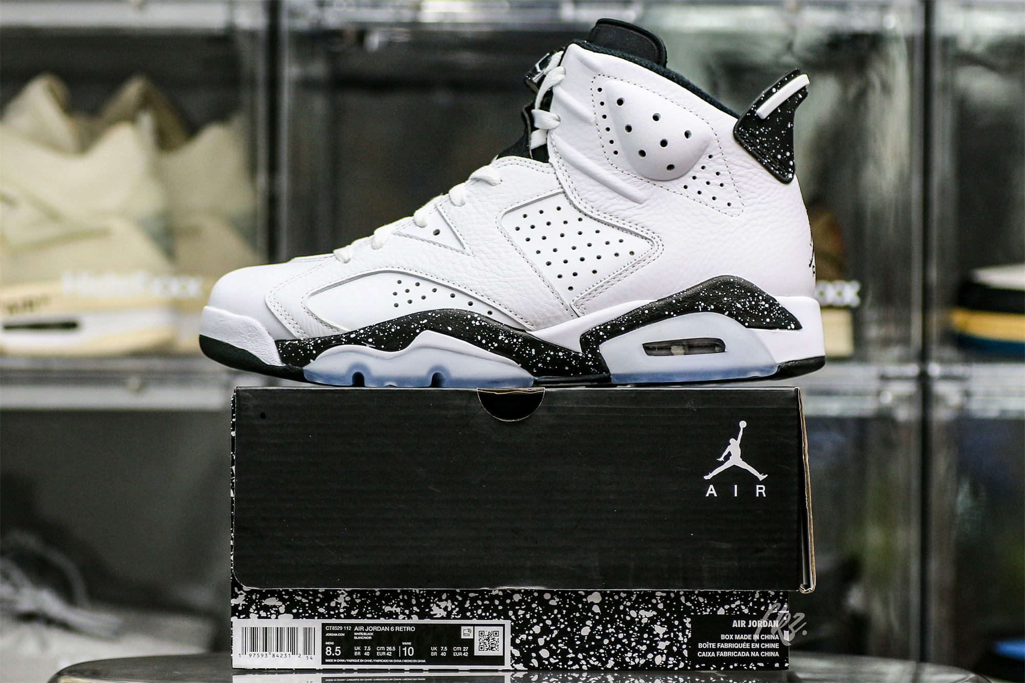 Air Jordan 6 Retro Reverse Oreo 2024