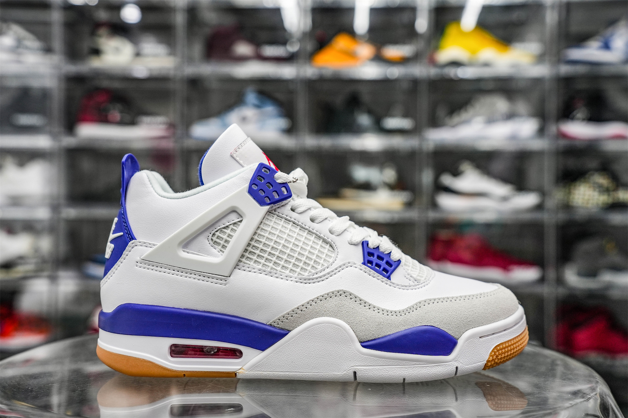 Air Jordan 4 Retro SP X Nike SB White Purple