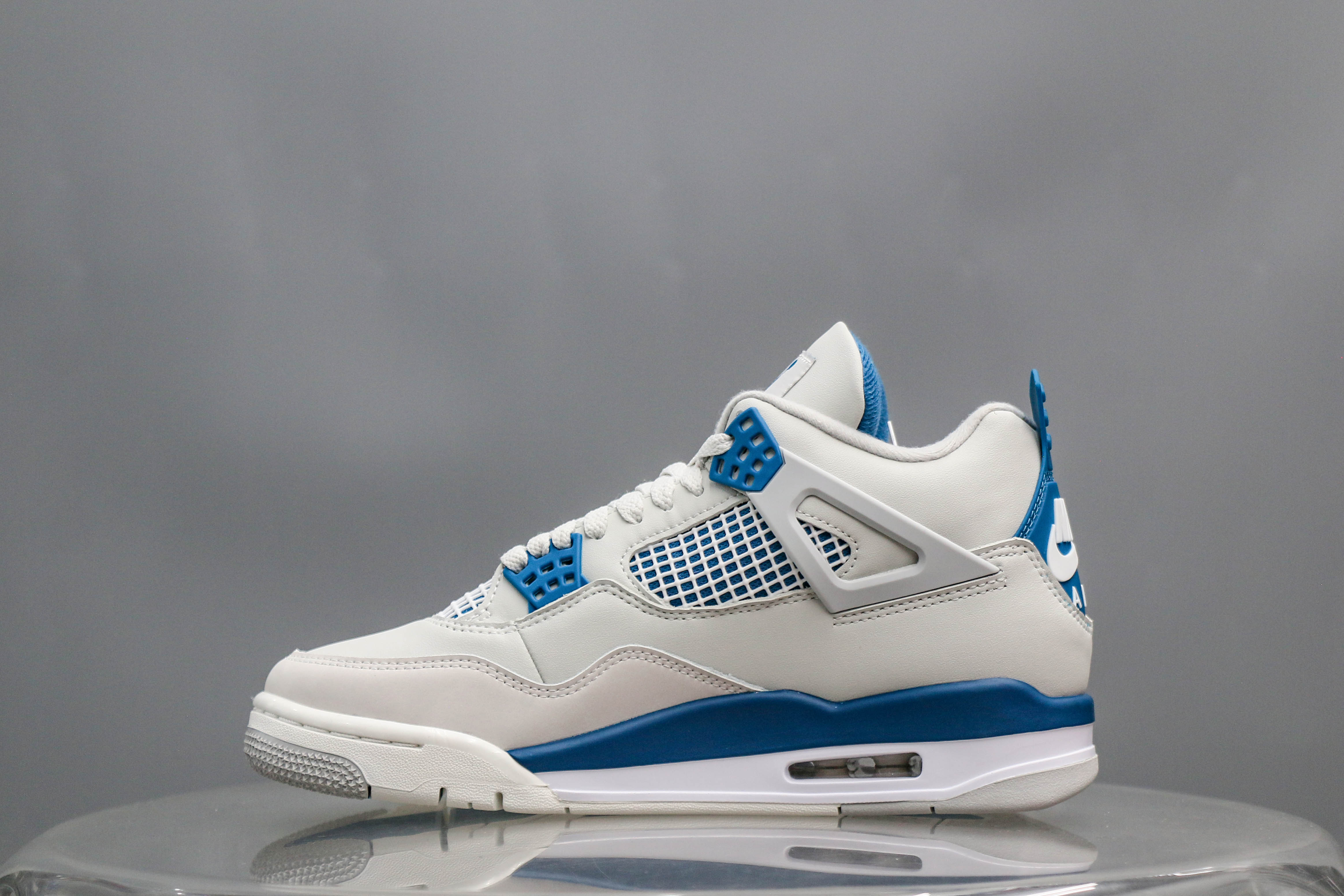 Air Jordan 4 “Military Blue 2024 (A2 Batch)