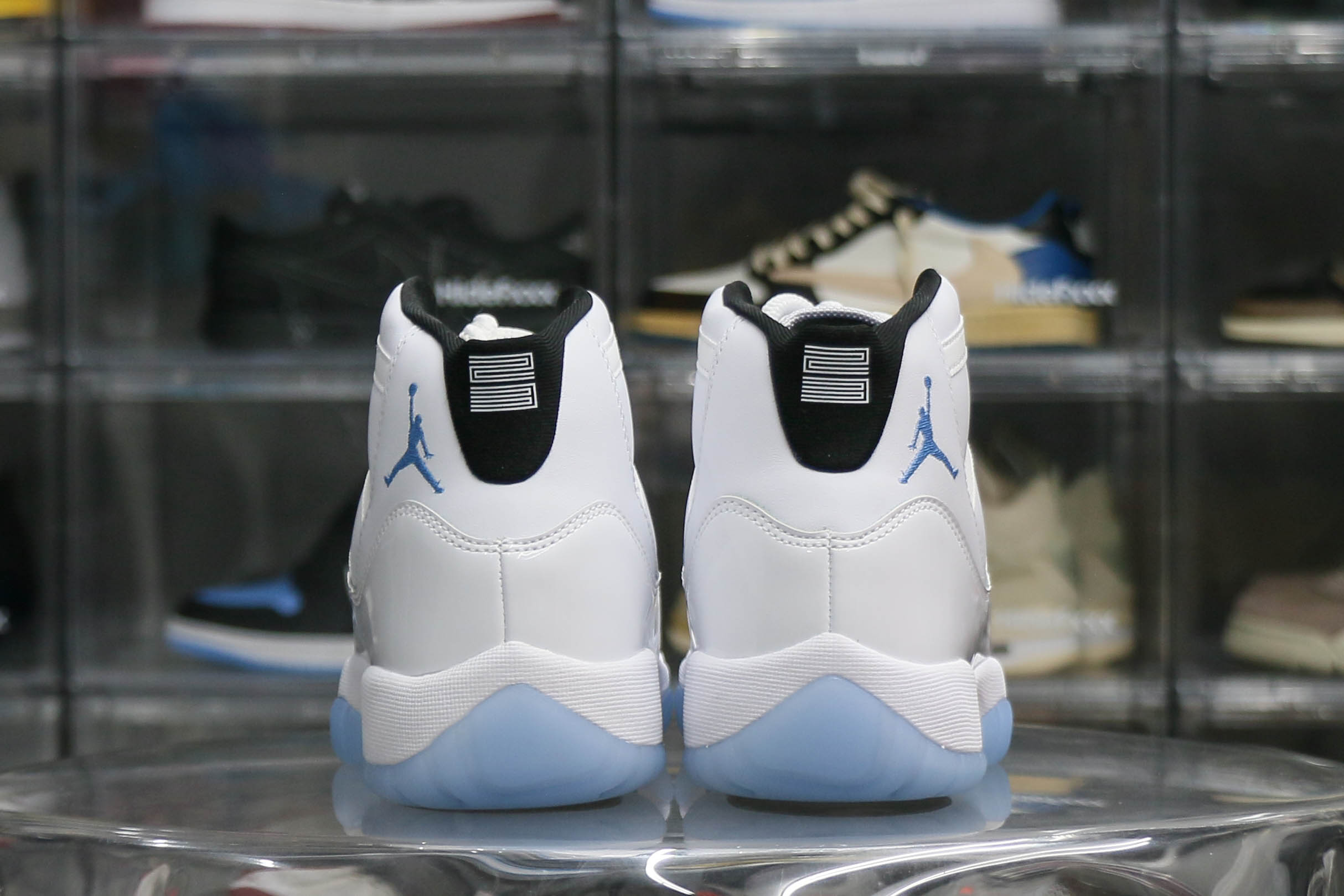 Air Jordan 11 Retro Legend Blue 2024 (Ln5 A1)