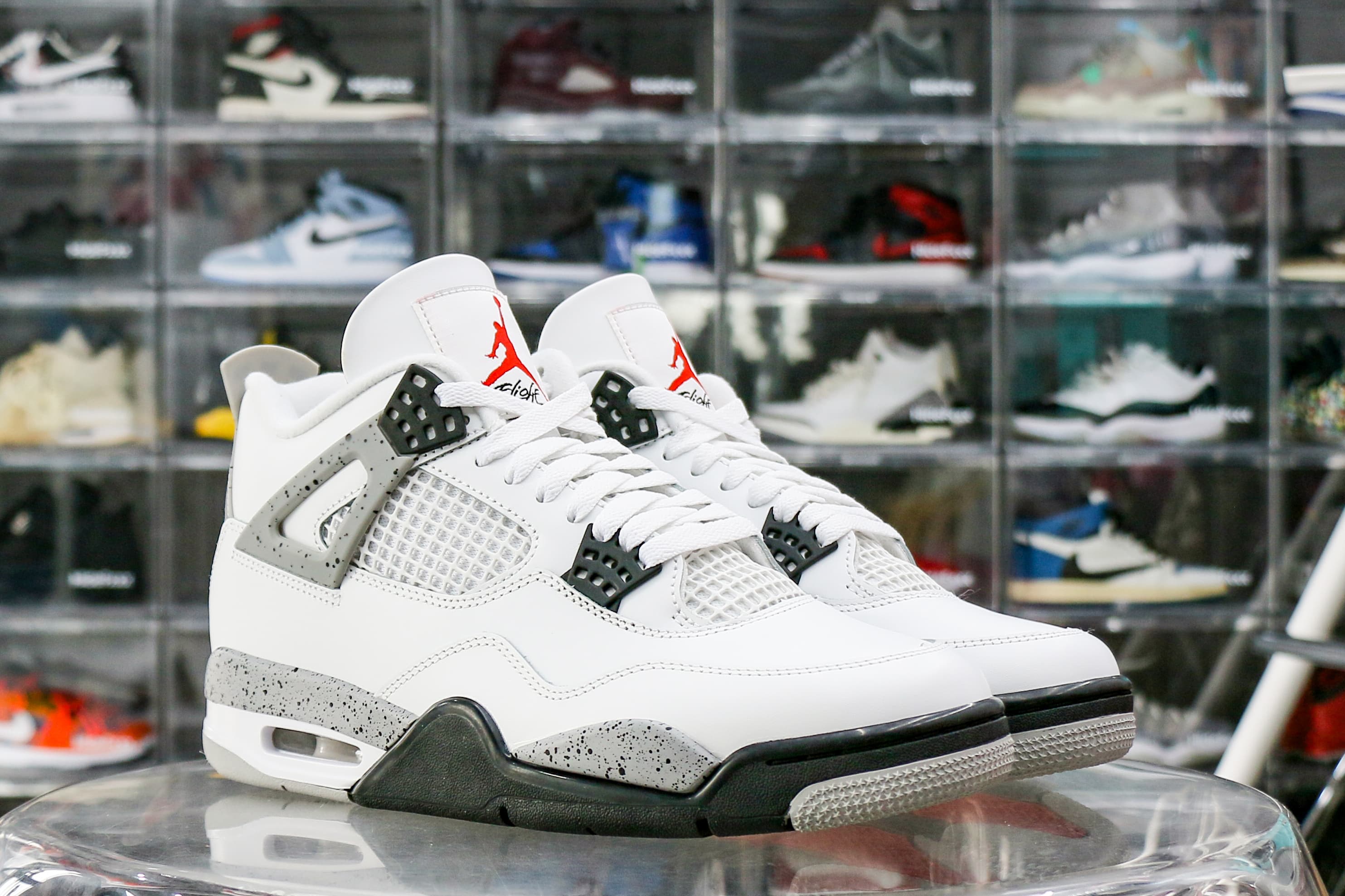 Air Jordan 4 Retro OG ‘White Cement’ 2025 (Ln5 A1)