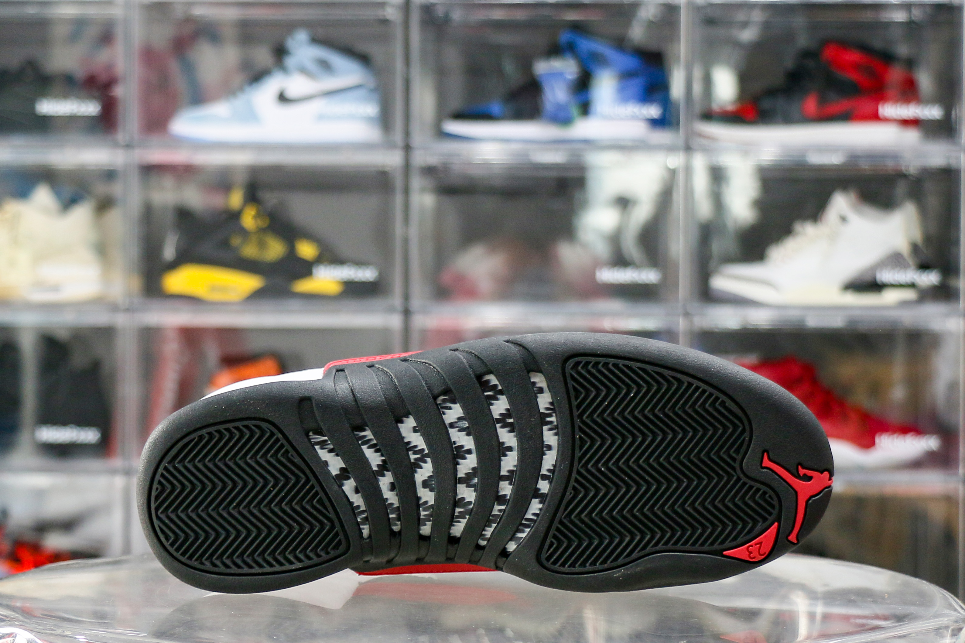 Jordan 12 Retro Taxi Flip 2024