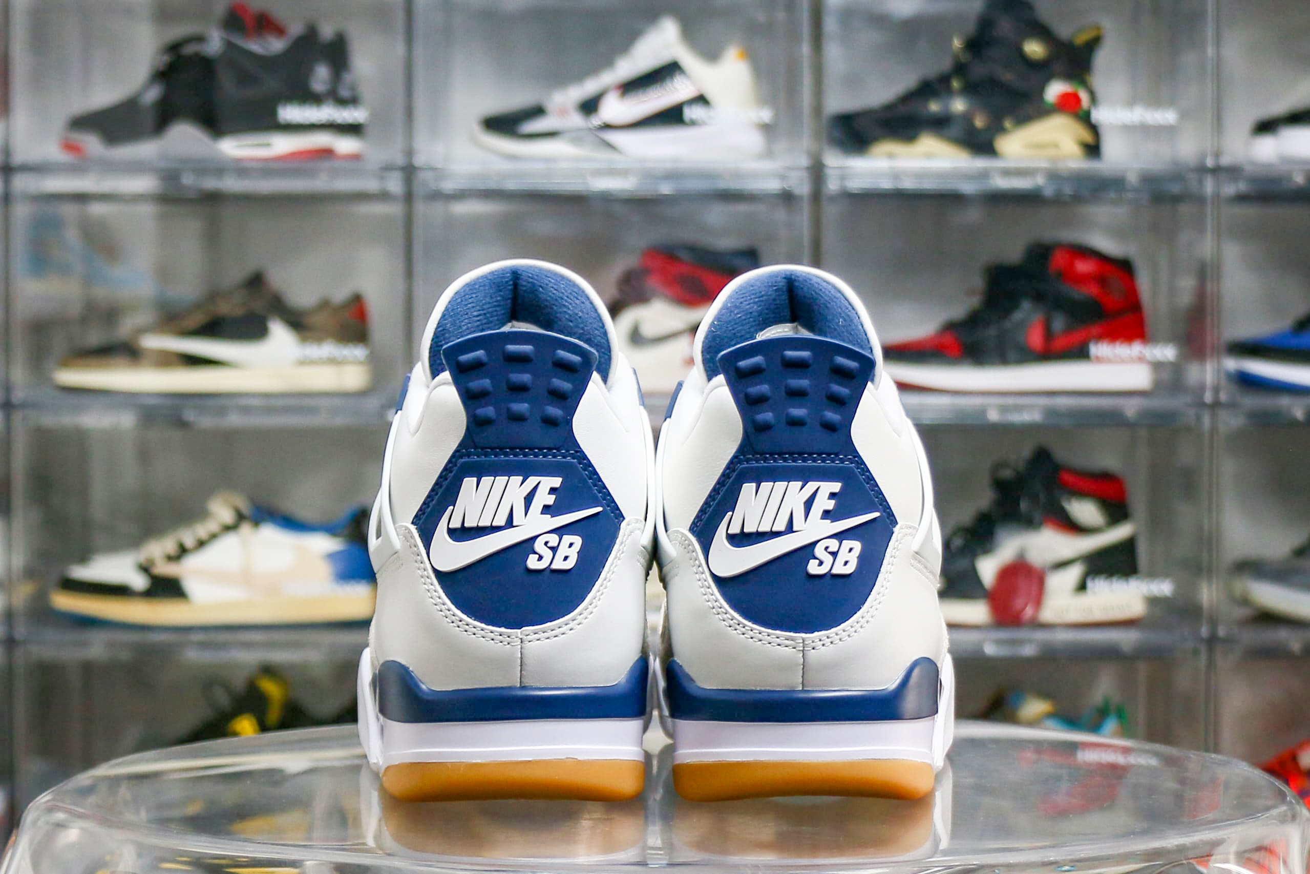 Nike SB x Air Jordan 4 “Navy Blue” 2025 (LN5 A1 Batch)