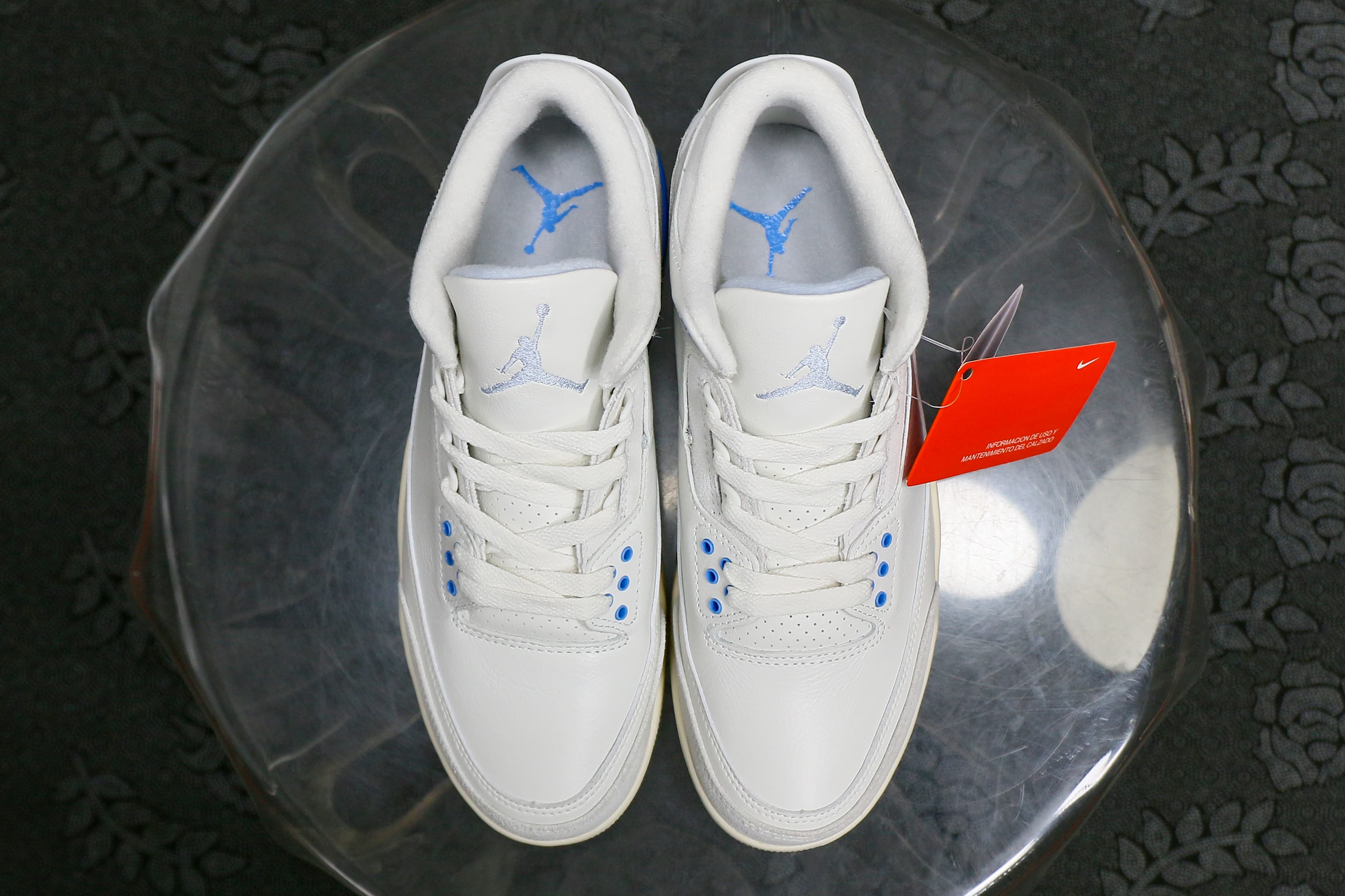 Air Jordan 3 Retro Lucky Shorts 2025