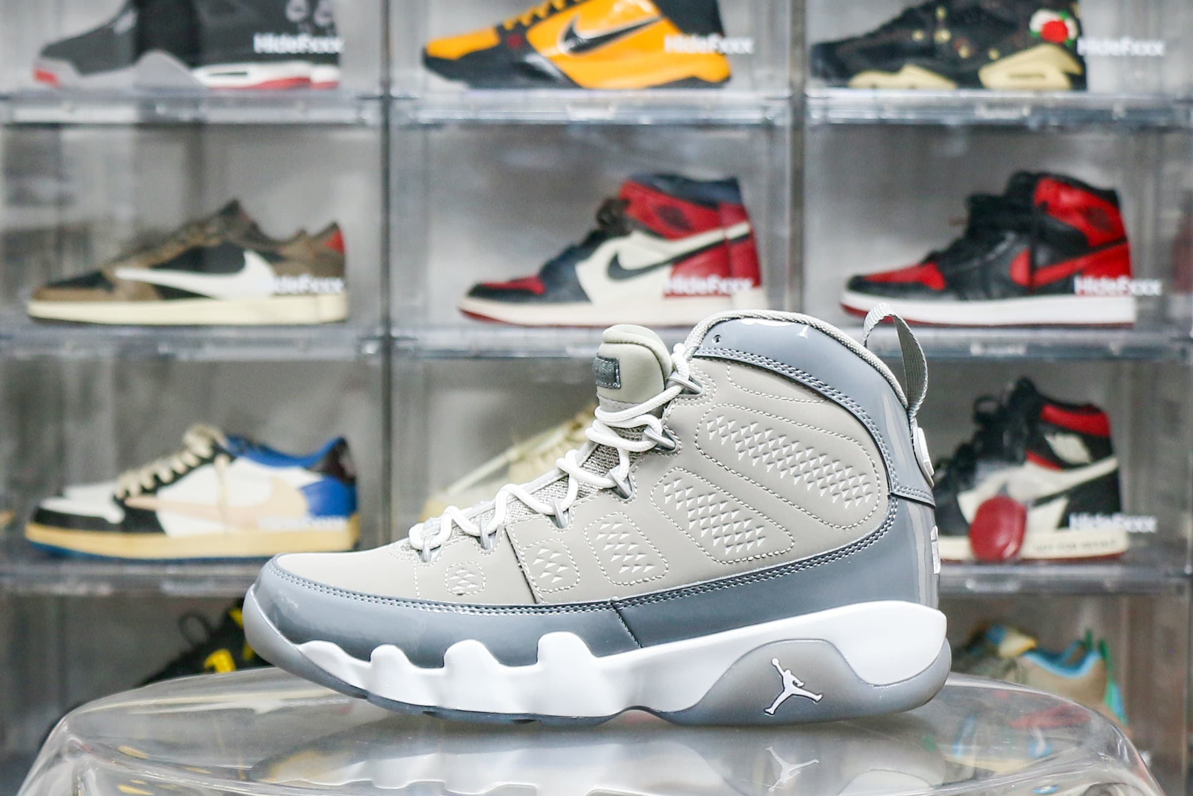 Air Jordan 9 Retro Cool Grey 2025