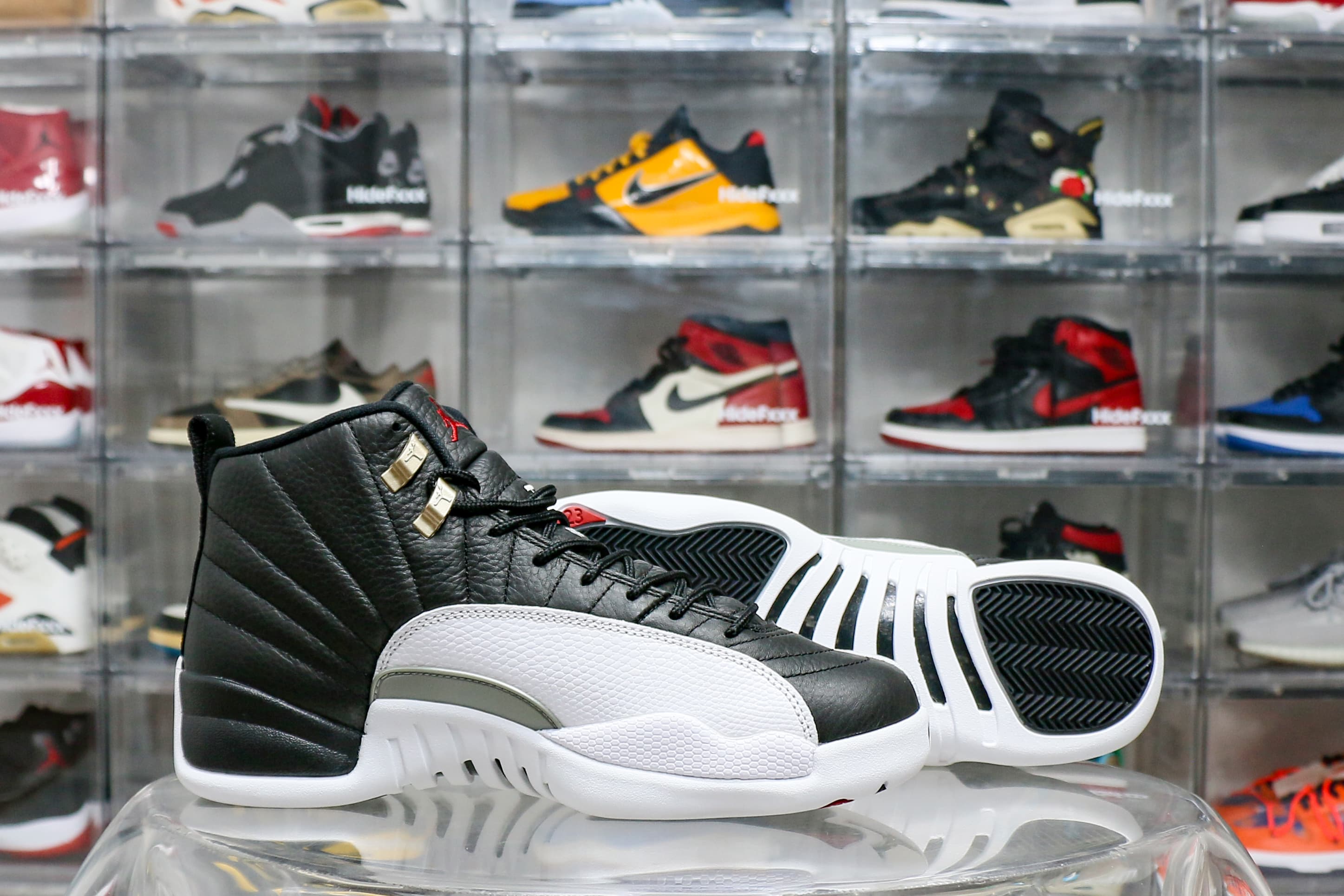 Jordan 12 Retro Playoffs 2022 (Ln5 A1)