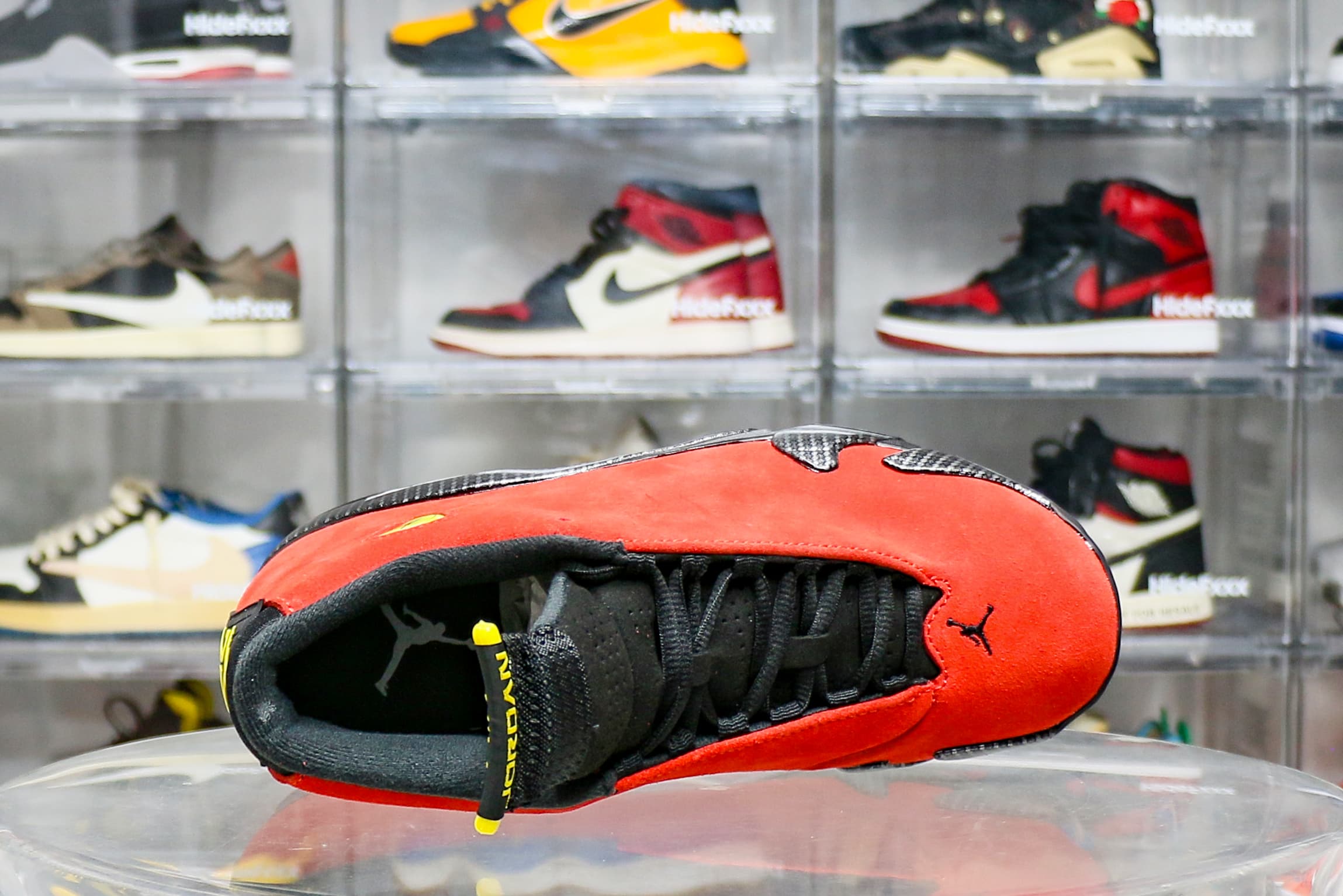 Air Jordan 14 Retro Ferrari 2025 (Ln5 A1)