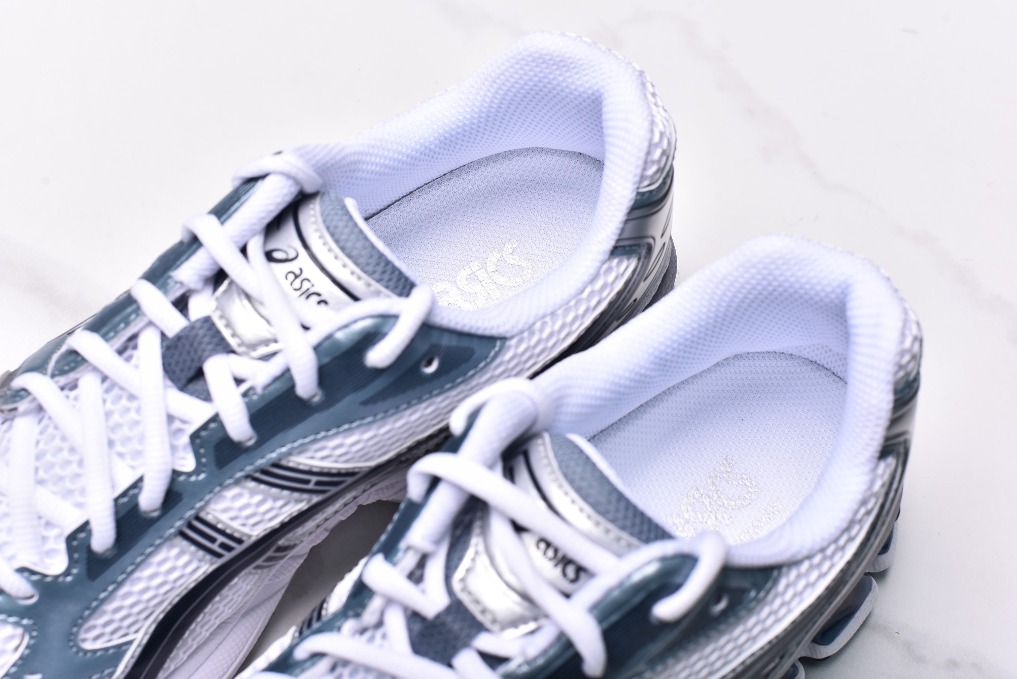 Gel Kayano 14 White Fjord Grey 2024