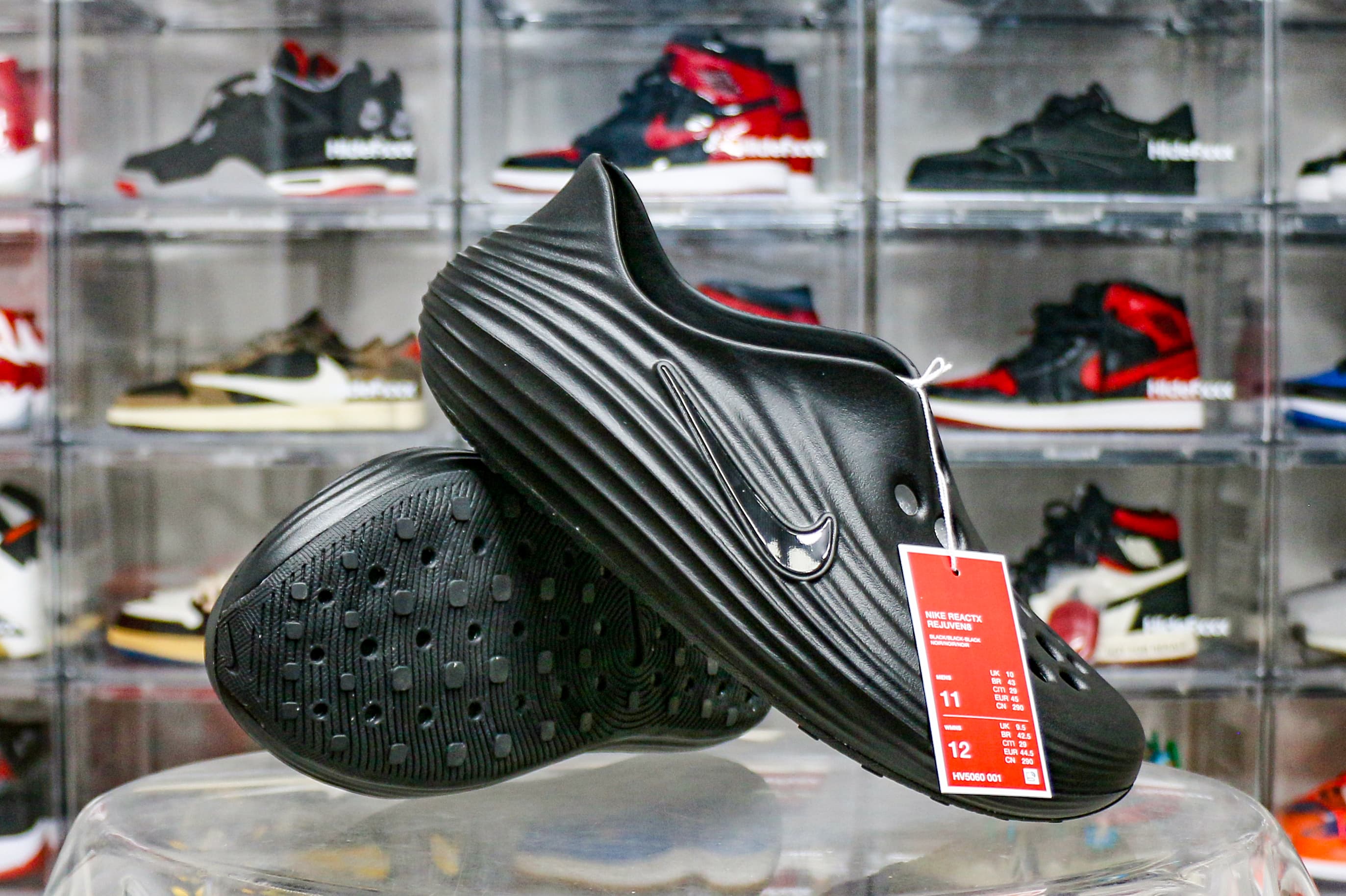 Nike ReactX Rejuven8 Triple Black