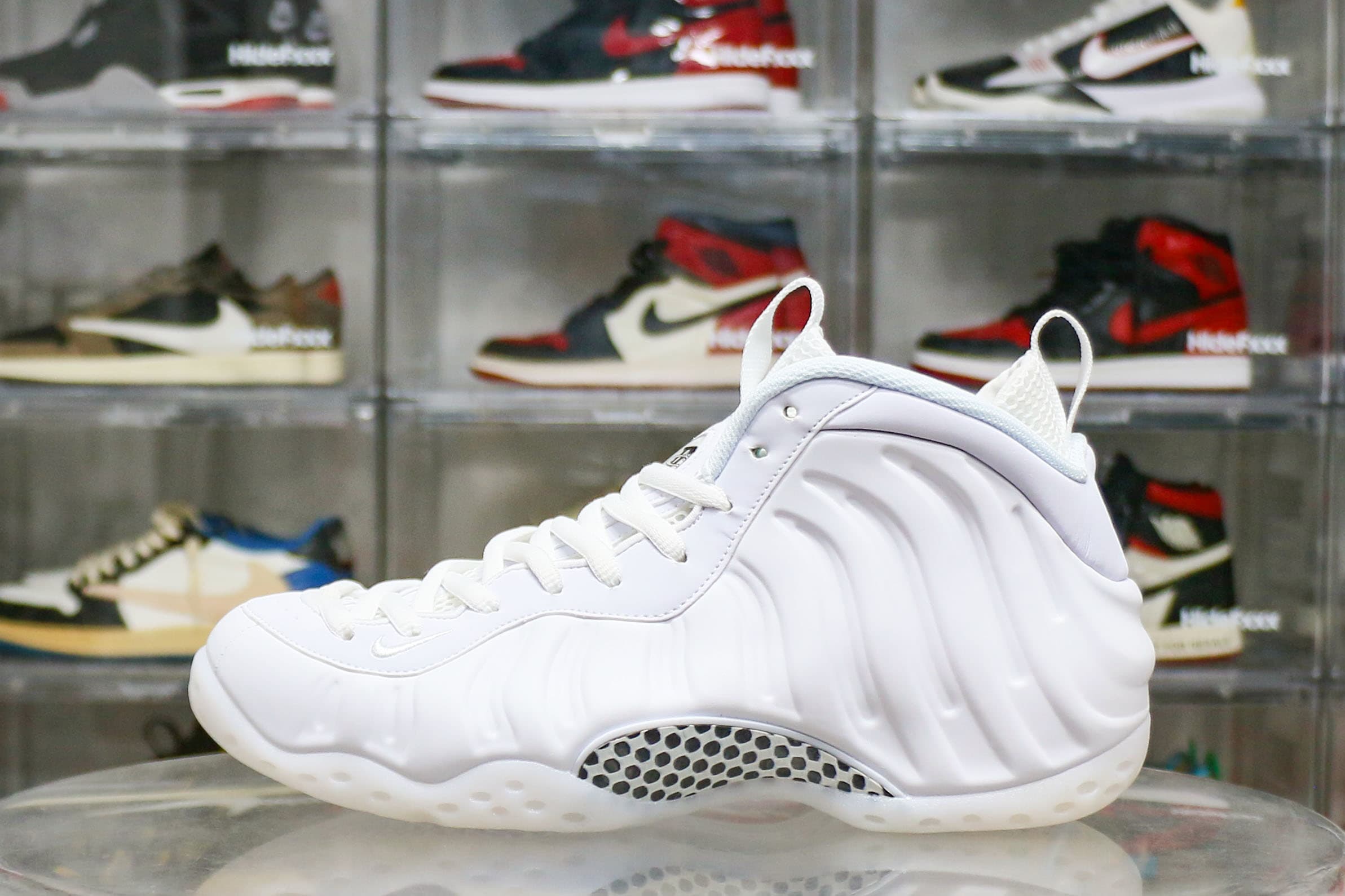 Nike Air Foamposite One Triple White