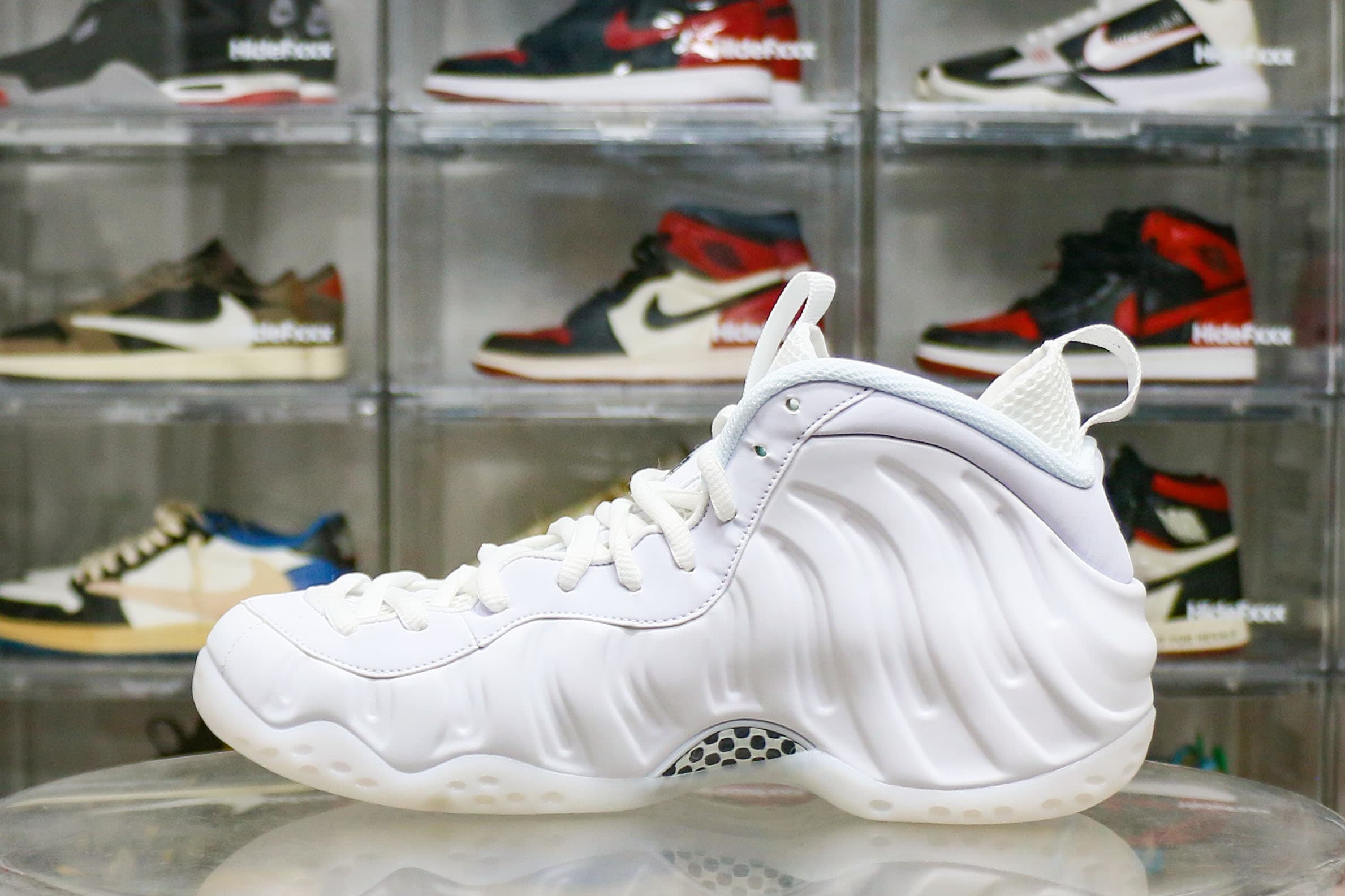 Nike Air Foamposite One Triple White