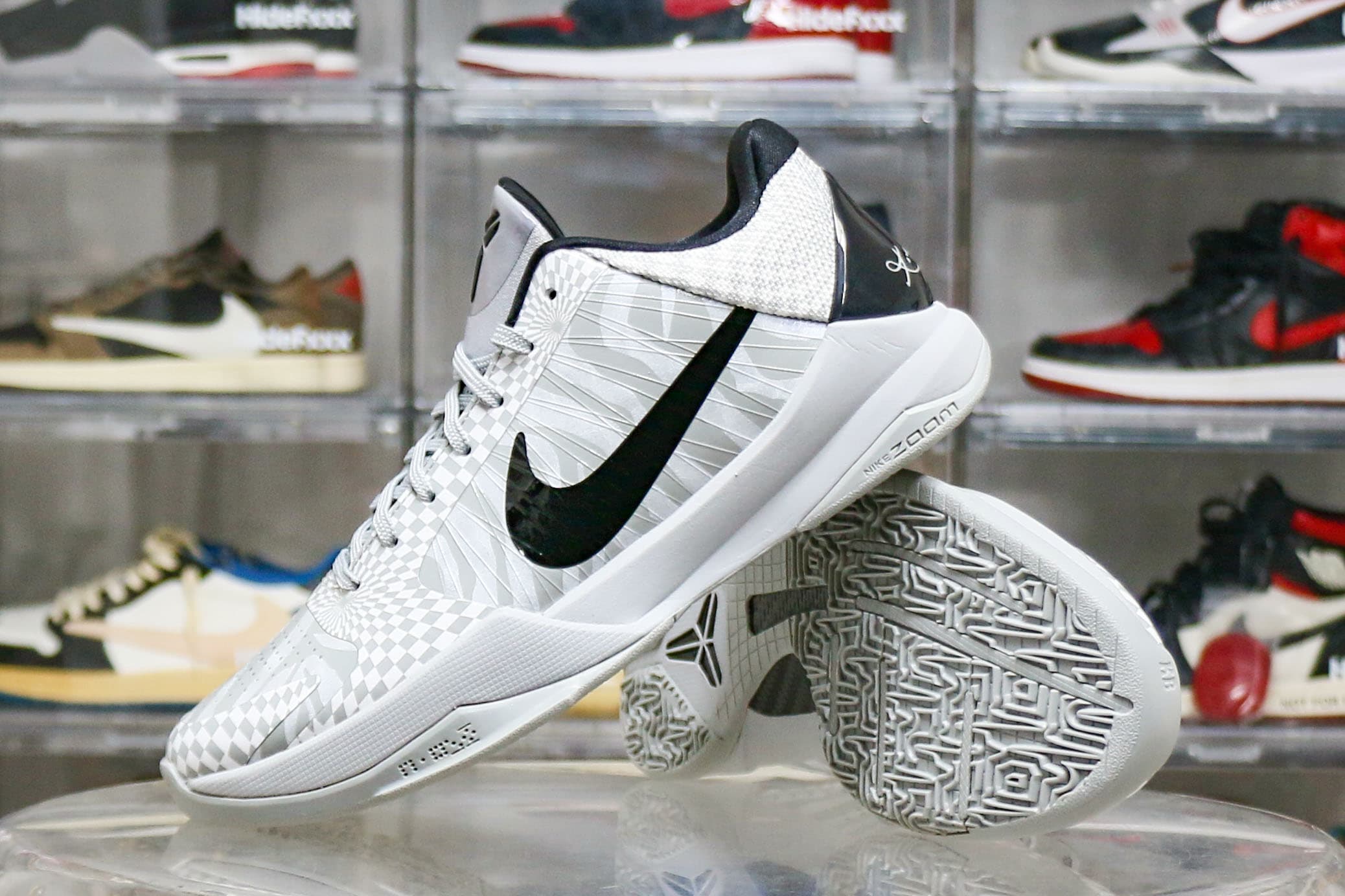 Nike Kobe 5 Protro Zebra PENike Kobe 5 Protro Zebra PE（A1 batch）