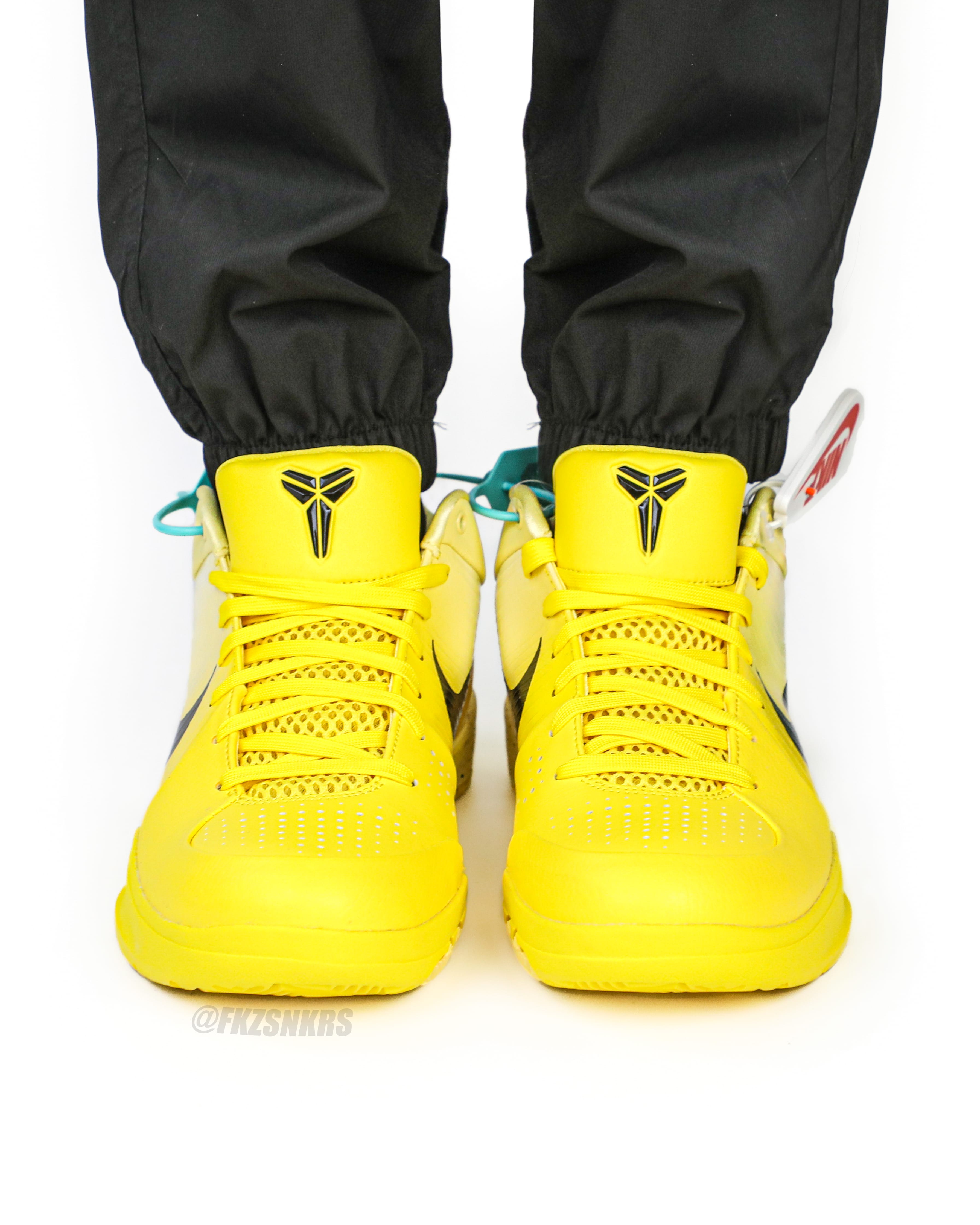 Nike Kobe 4 Protro CHBL