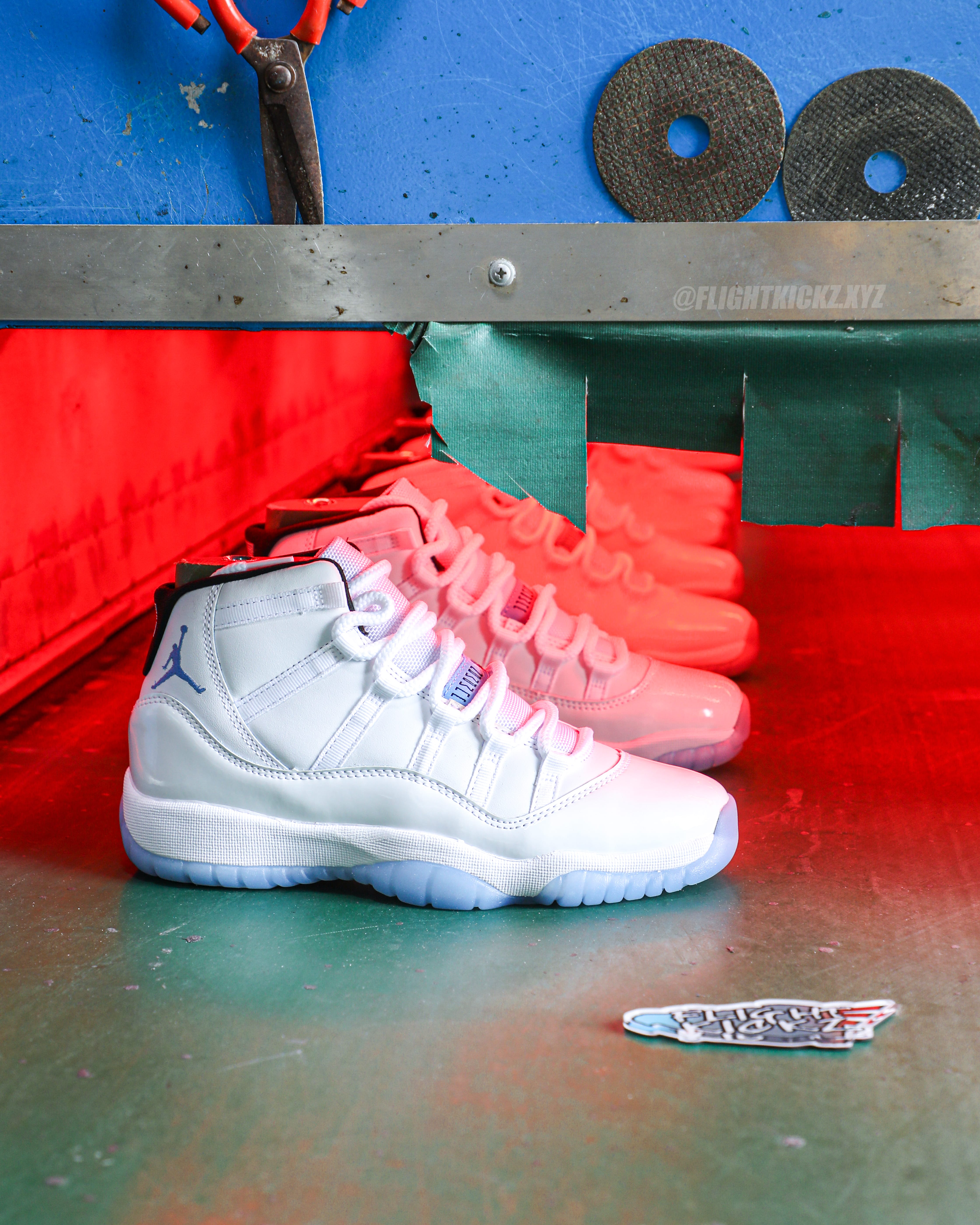 Air Jordan 11 Retro Legend Blue GS 2024 (Ln5 A1)